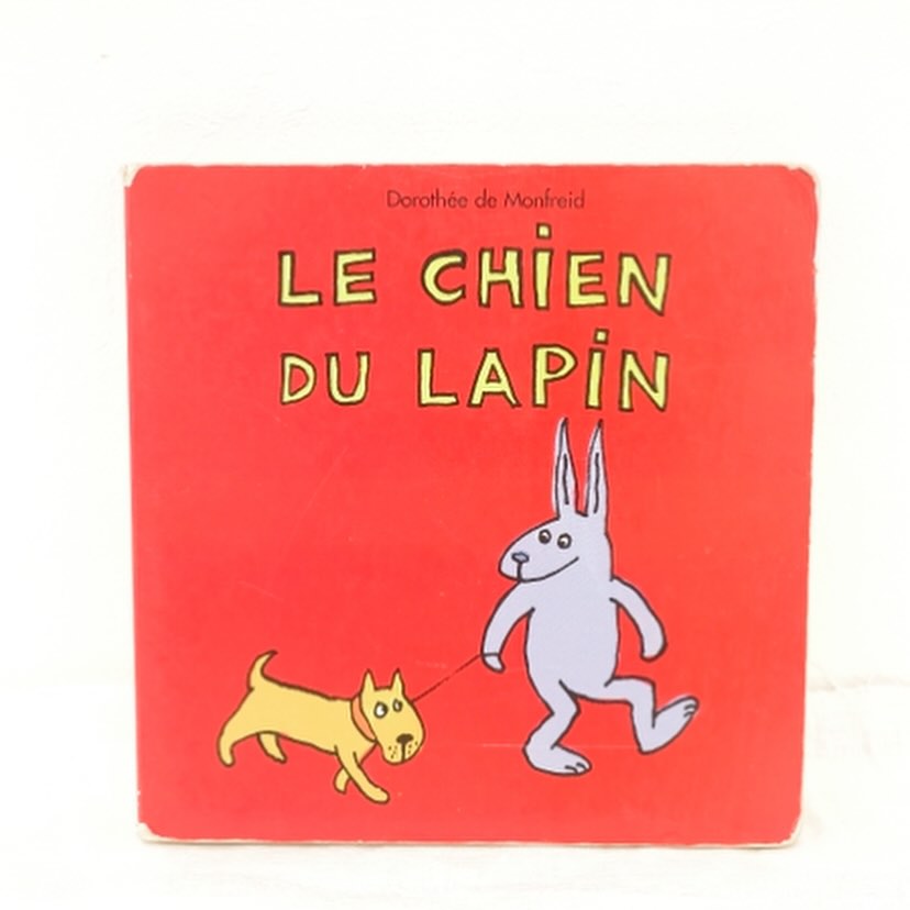 Le chien du lapin