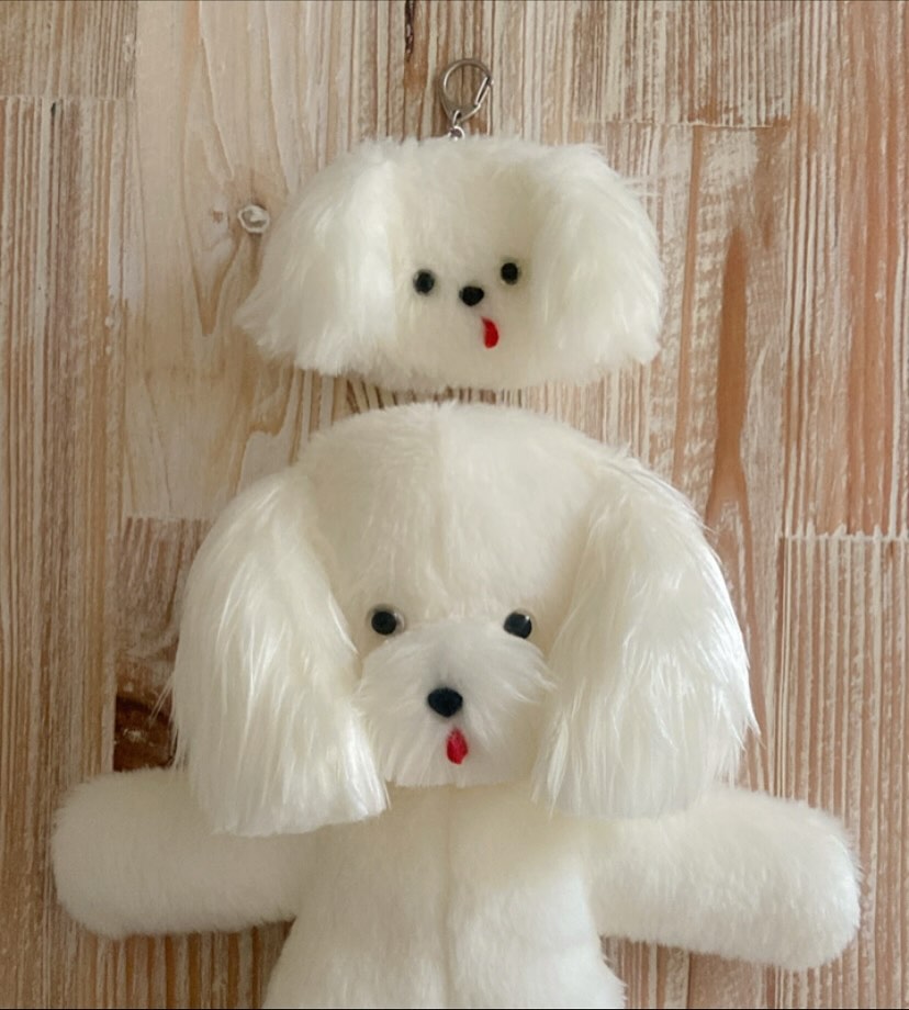 𝕊𝕞𝕒𝕝𝕝 𝕜𝕖𝕪 𝕙𝕠𝕝𝕕𝕖𝕣・ＷＨＩＴＥ 𝕊𝕞𝕒𝕝𝕝